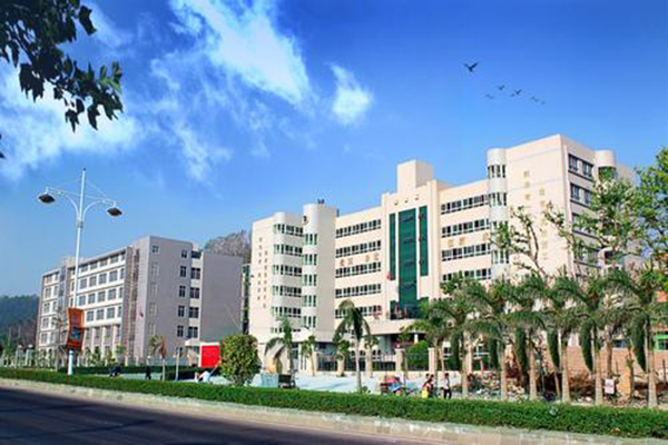 2025年岳阳哪些学校有汽修专业