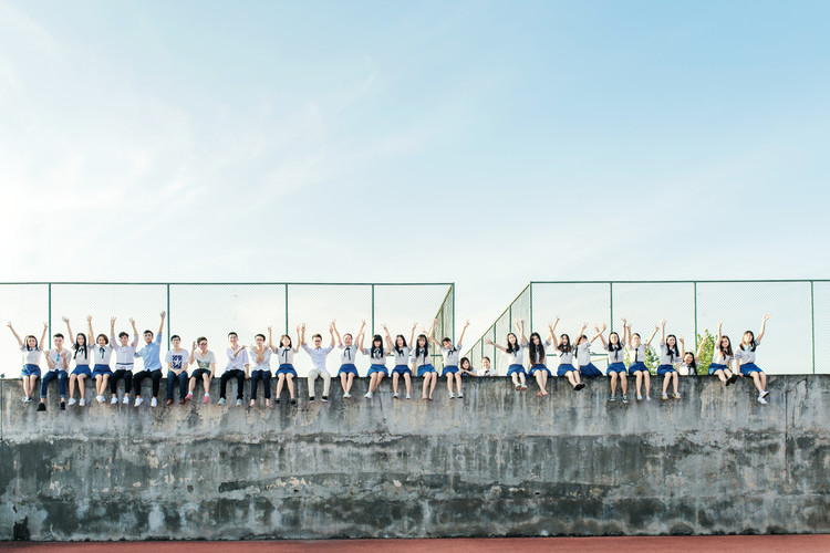 成都男孩初中毕业学啥技术和专业好就业